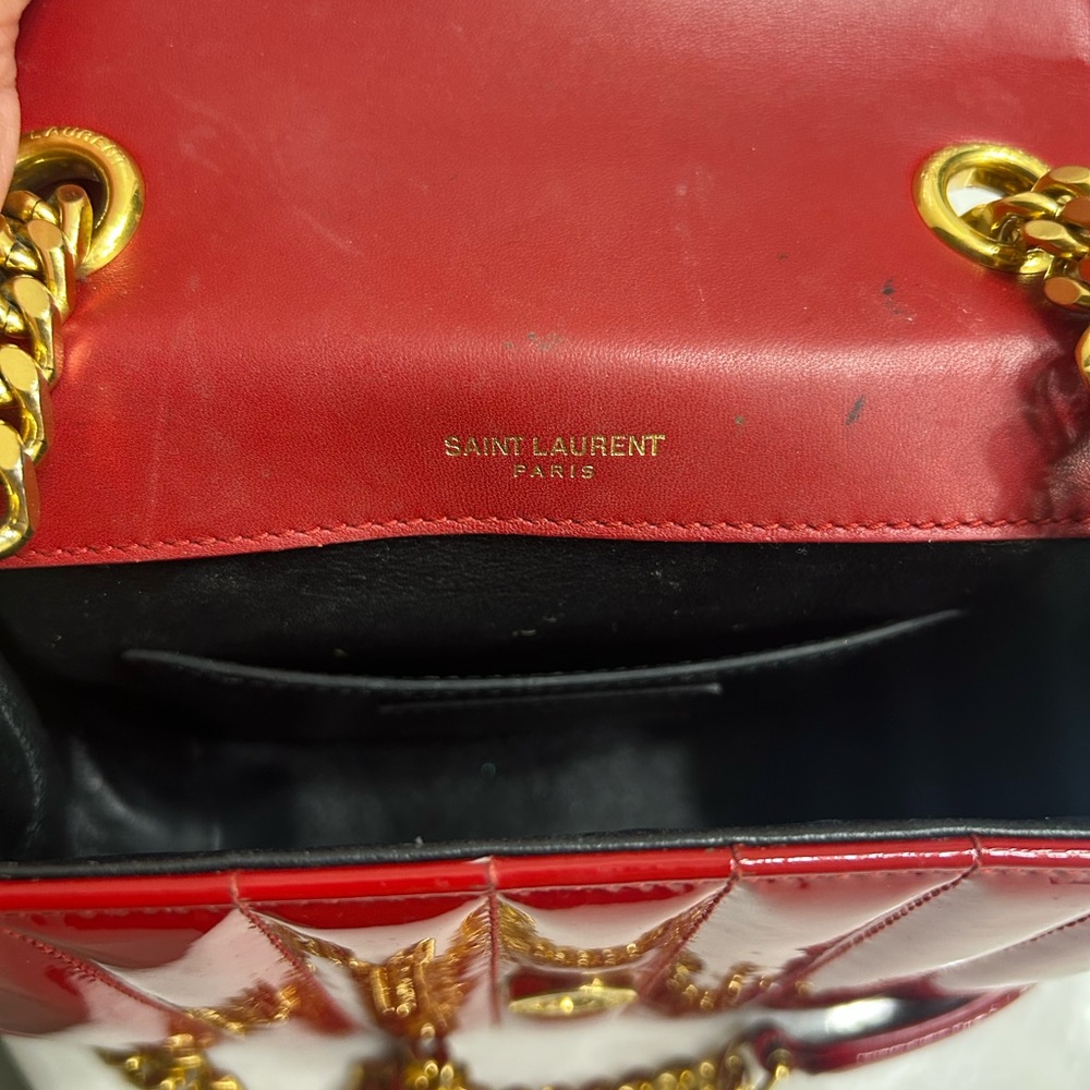 Saint Laurent Vicky Crossbody Red Leather Bag - Picture 4 of 5